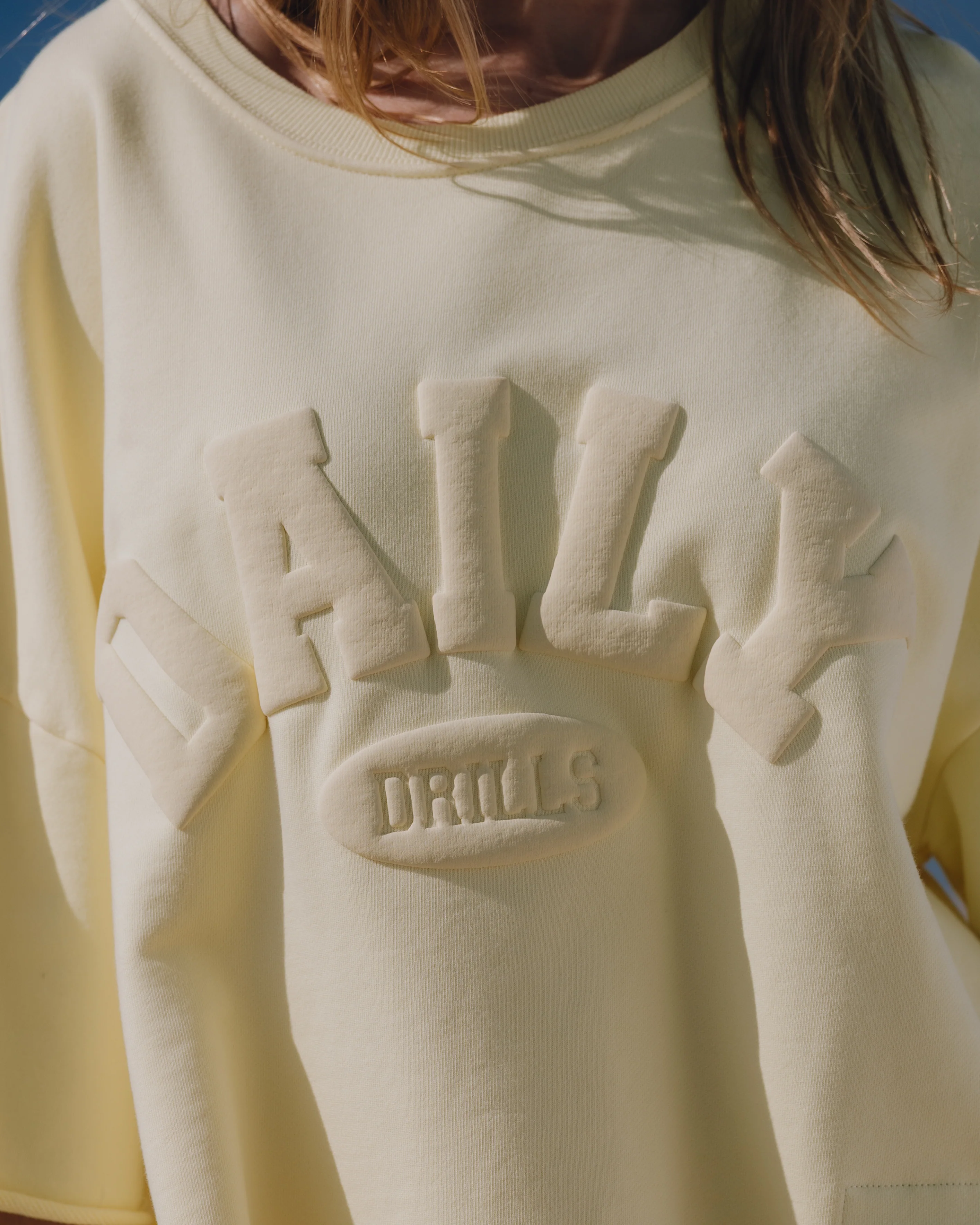 Cropped Sleeve Daily Crew - Lemonade - Image 4