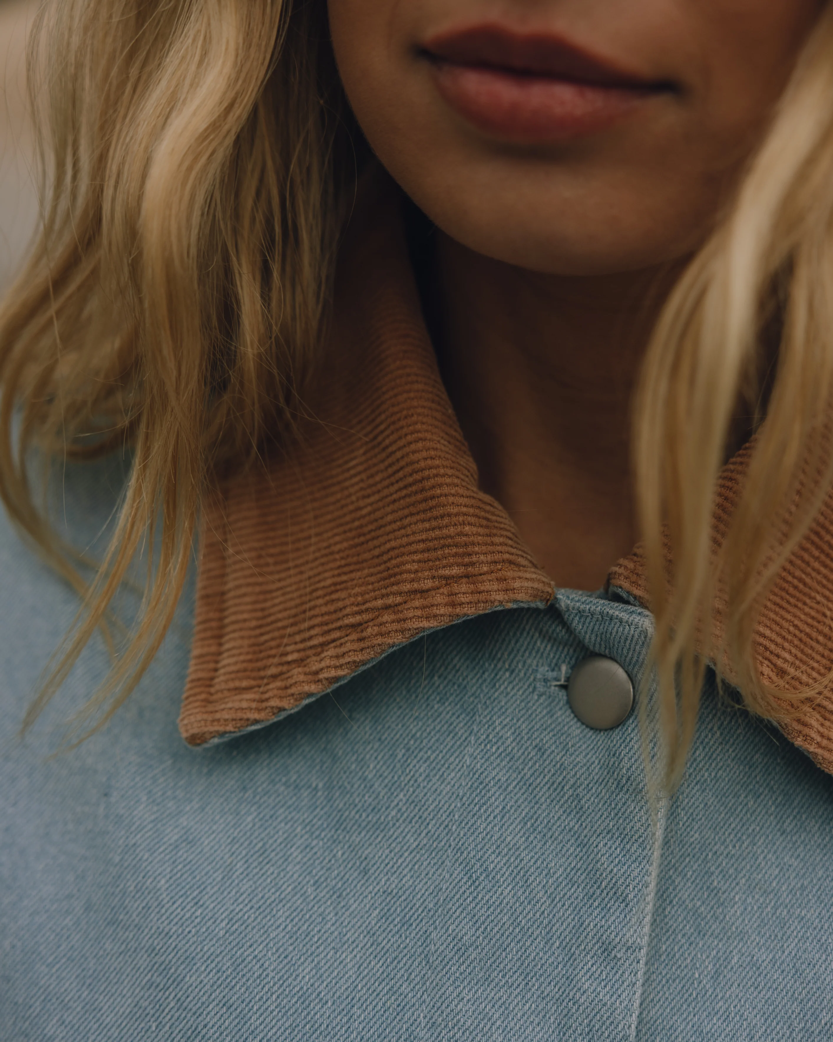 Denim Barn Jacket - Denim + Mousse Collar - Image 3