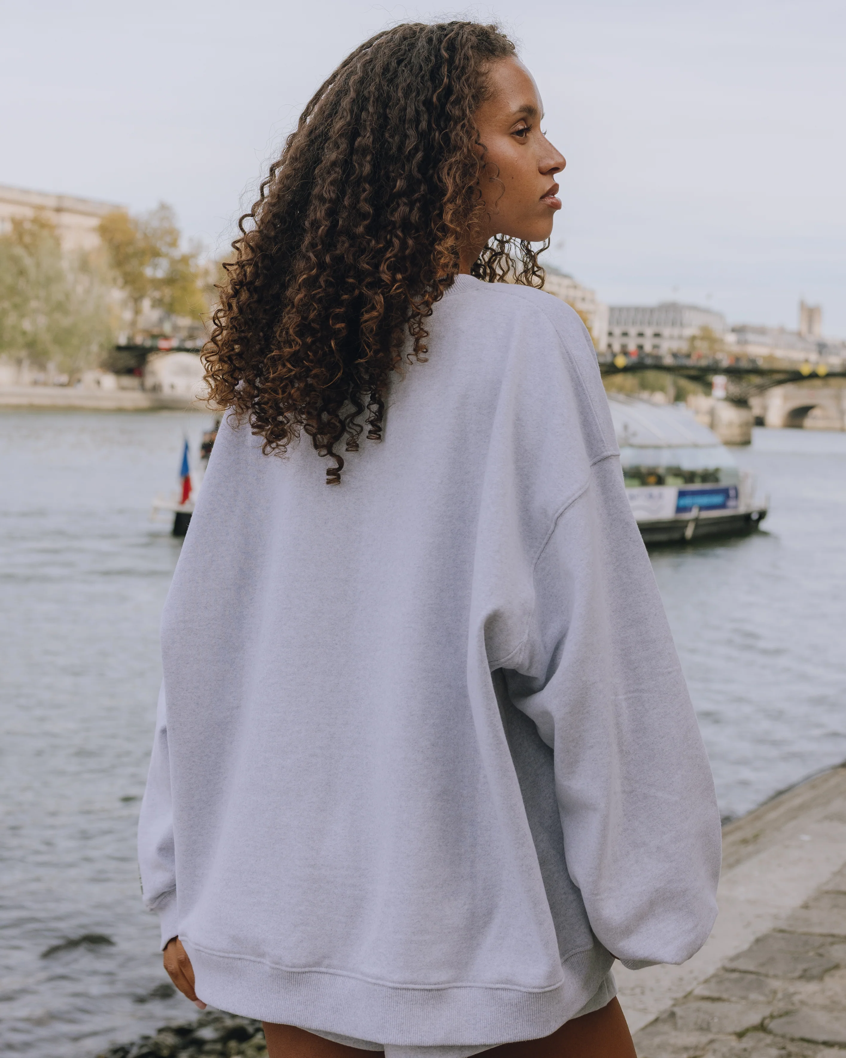 Oversized Fleece Bisous! Crew - Heather Grey - Image 2